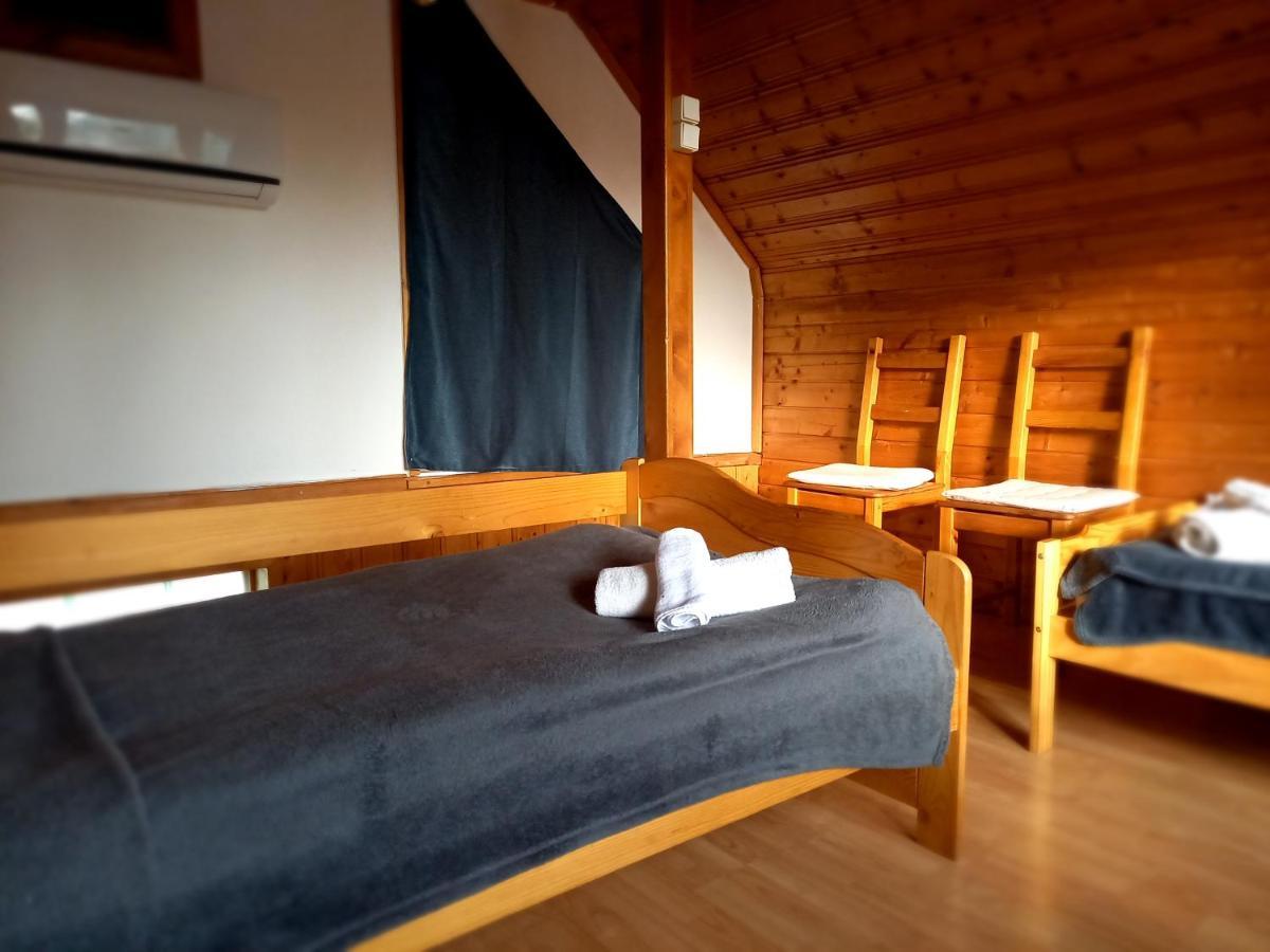 Idill Ueduelohaz Villa Tiszafüred Eksteriør bilde